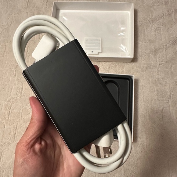 MacBook Pro box 13-inch, early 2015 - LAPTOP NOT INCLUDED - Picture 10 of 15